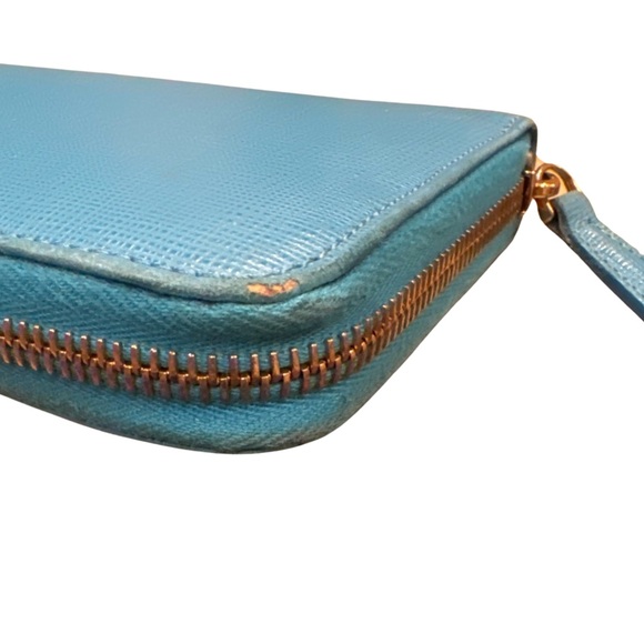 FENDI Zippy Long Wallet - Picture 7 of 12